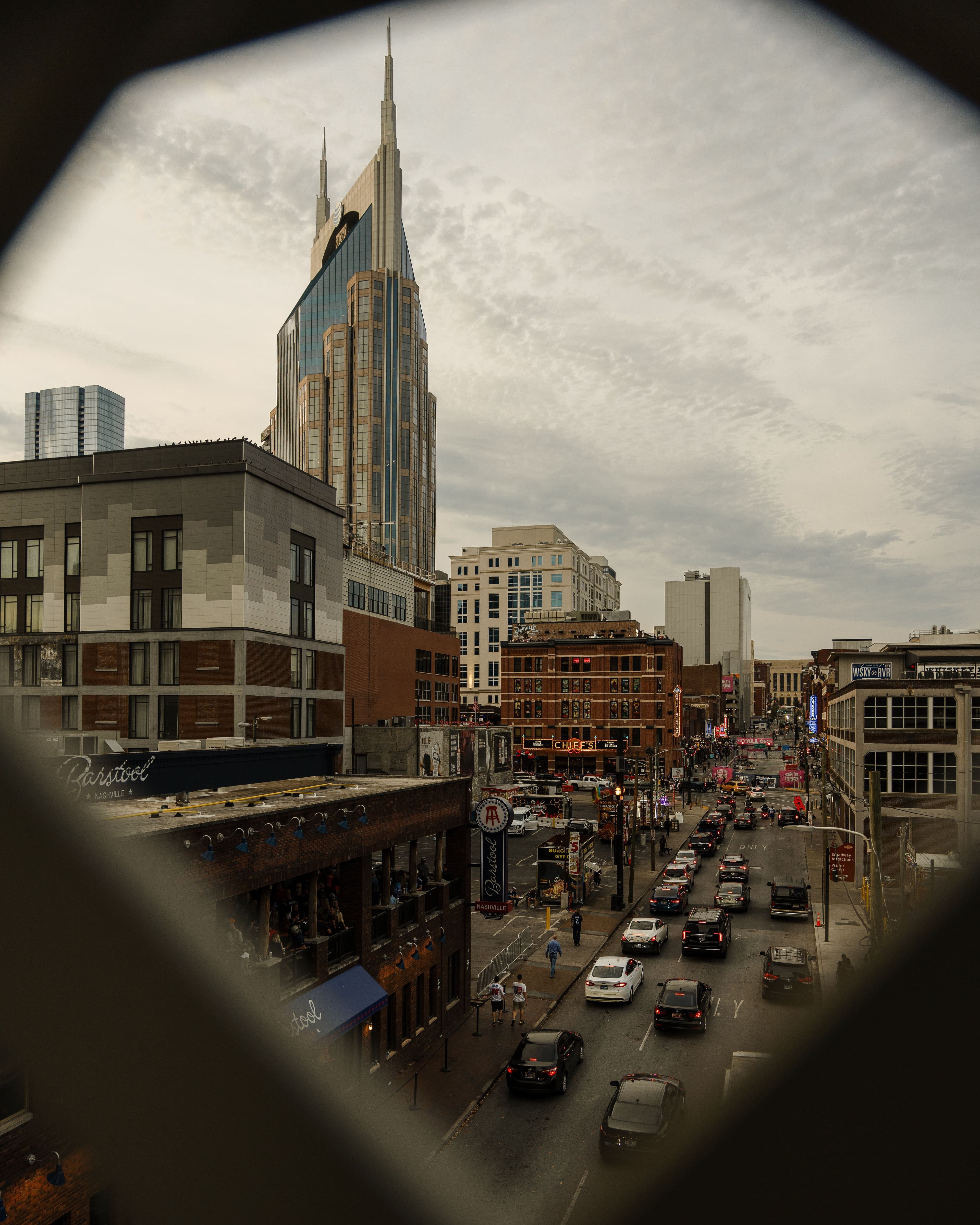 Downtown Nashville, Tennessee street view with the AT&T Building — real estate investment opportunities