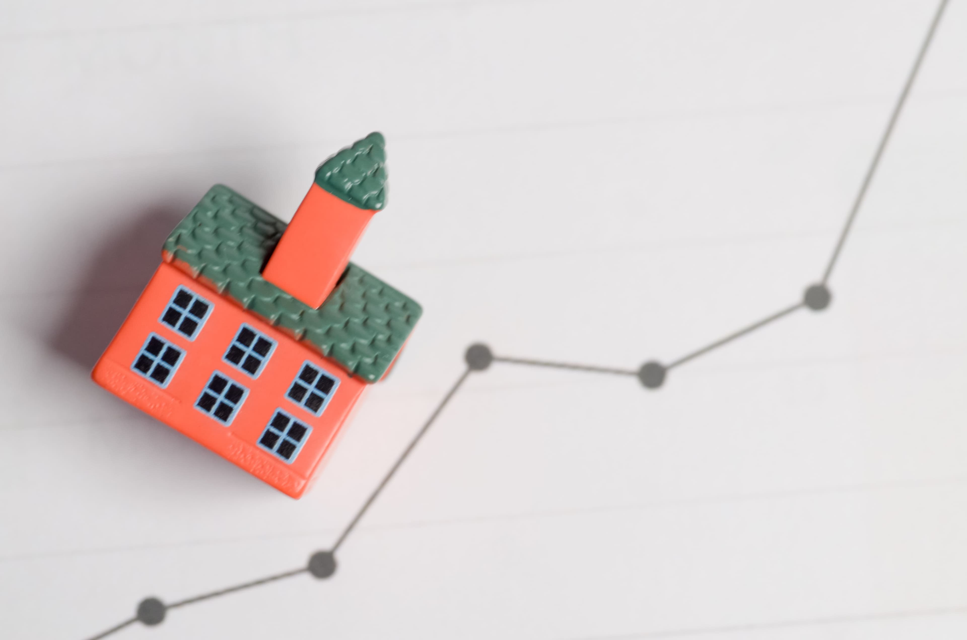 The U.S. Rental Market Mid-Year Check: Rents, Vacancies, and What's Coming