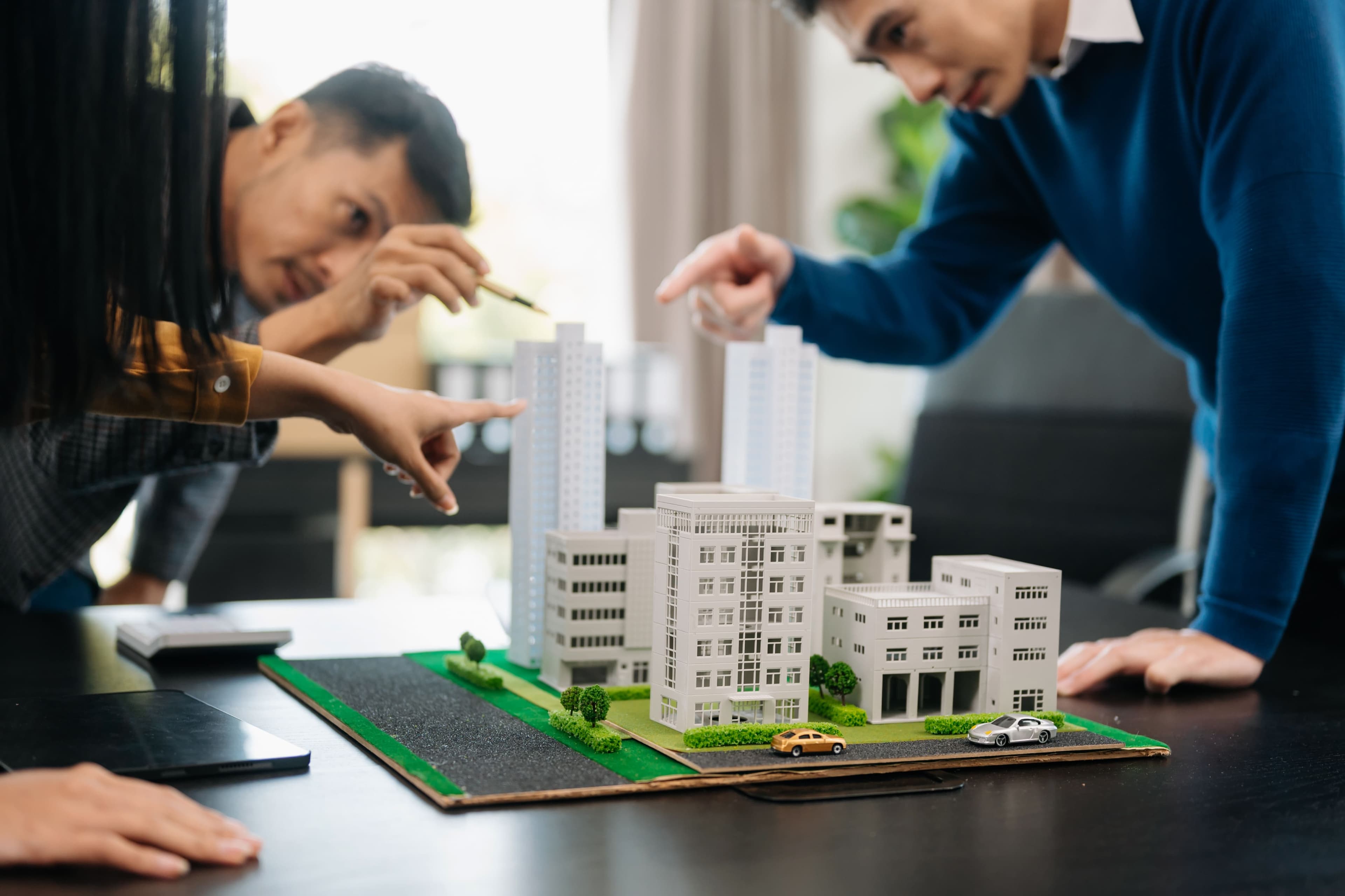 Apartments.com vs Zillow Rentals: Which ILS Platform Drives More Qualified Leads